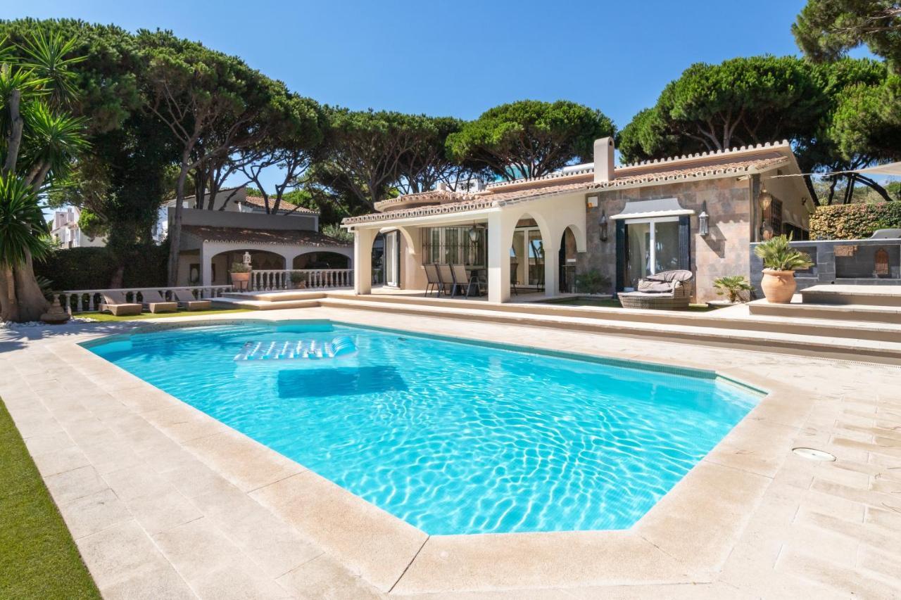 Villa In Puerto Cabopino 마르베야 외부 사진
