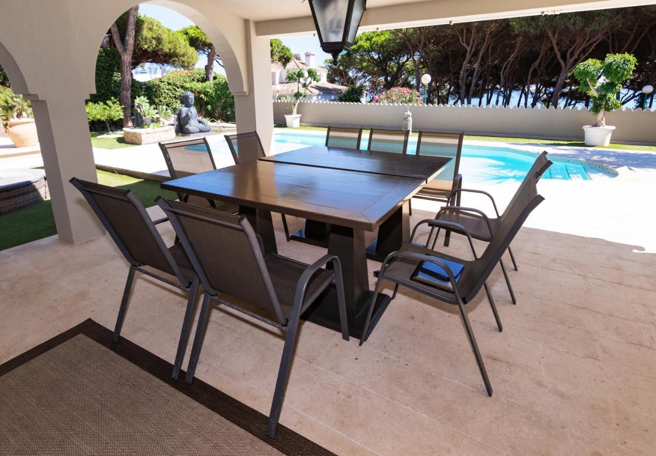 Villa In Puerto Cabopino 마르베야 외부 사진
