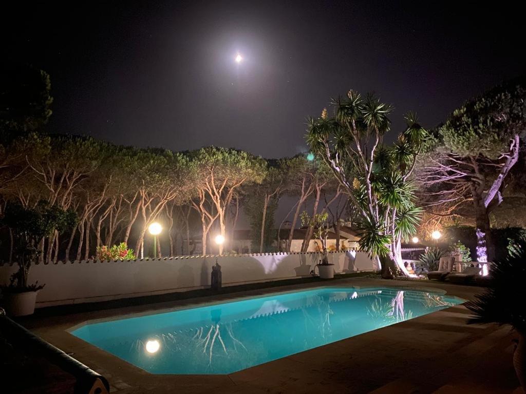 Villa In Puerto Cabopino 마르베야 외부 사진